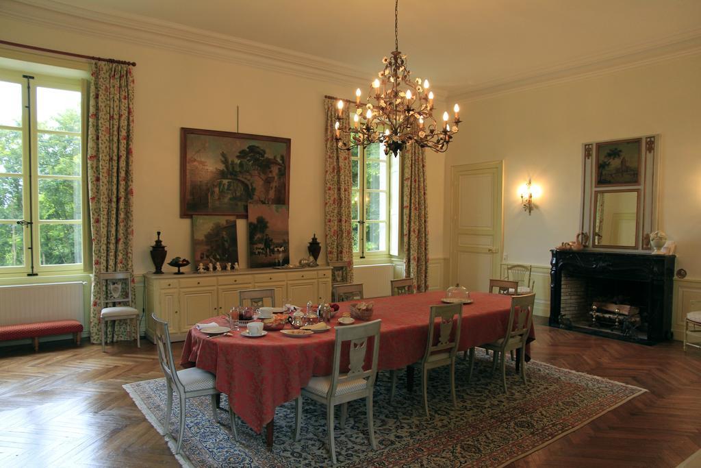 Chateau De La Marronniere Bed & Breakfast Aizenay Dış mekan fotoğraf